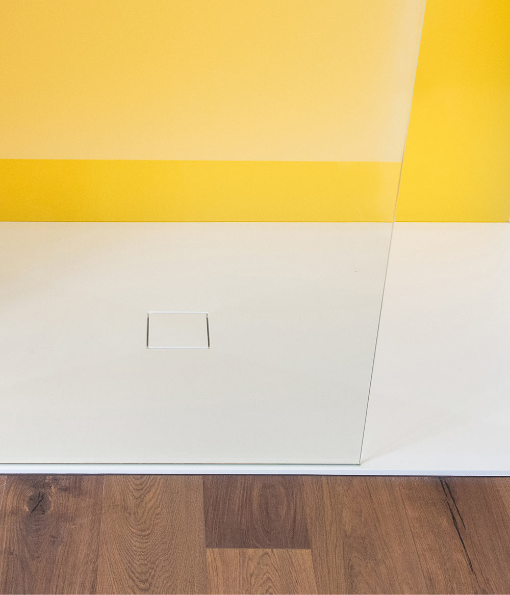 steinhaus-duschumbau-referenz-marbach-duschflache-glas