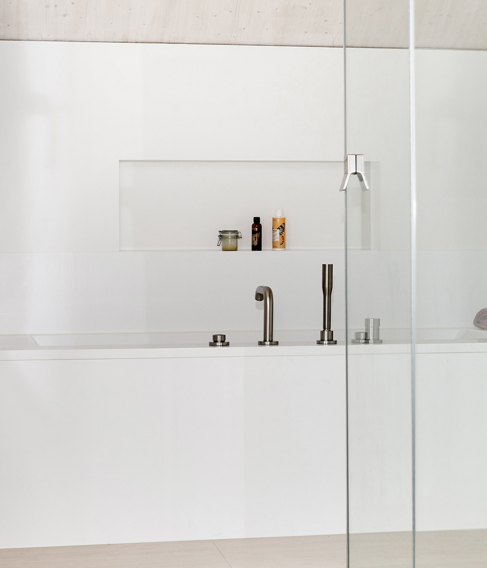 steinhaus-duschumbau-referenz-muenchwilen-badewanne